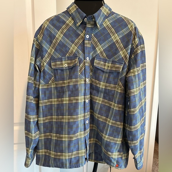 Orvis Heavy Flannel Hidden Button Down Collar Shirt - Picture 1 of 5